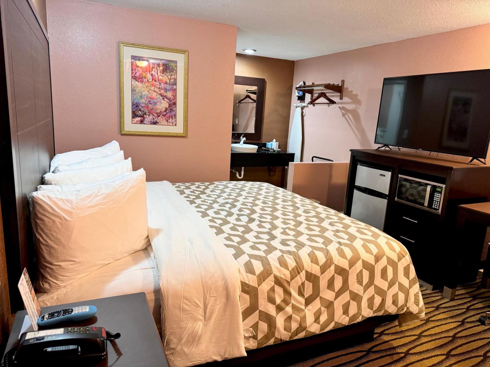 Annie Oakley Motel Oakley Exterior foto